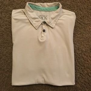 Buckle white T-shirt